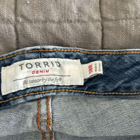 Torrid Distressed Girlfriend Jeans - Picture 6 of 12